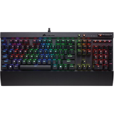 Геймърска механична клавиатура Corsair K70 LUX RGB - Cherry MX RGB Brown