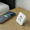 Travel Adapter тип E и F, 3-пинов, универсален, от цял ​​свят към Европа, бял
