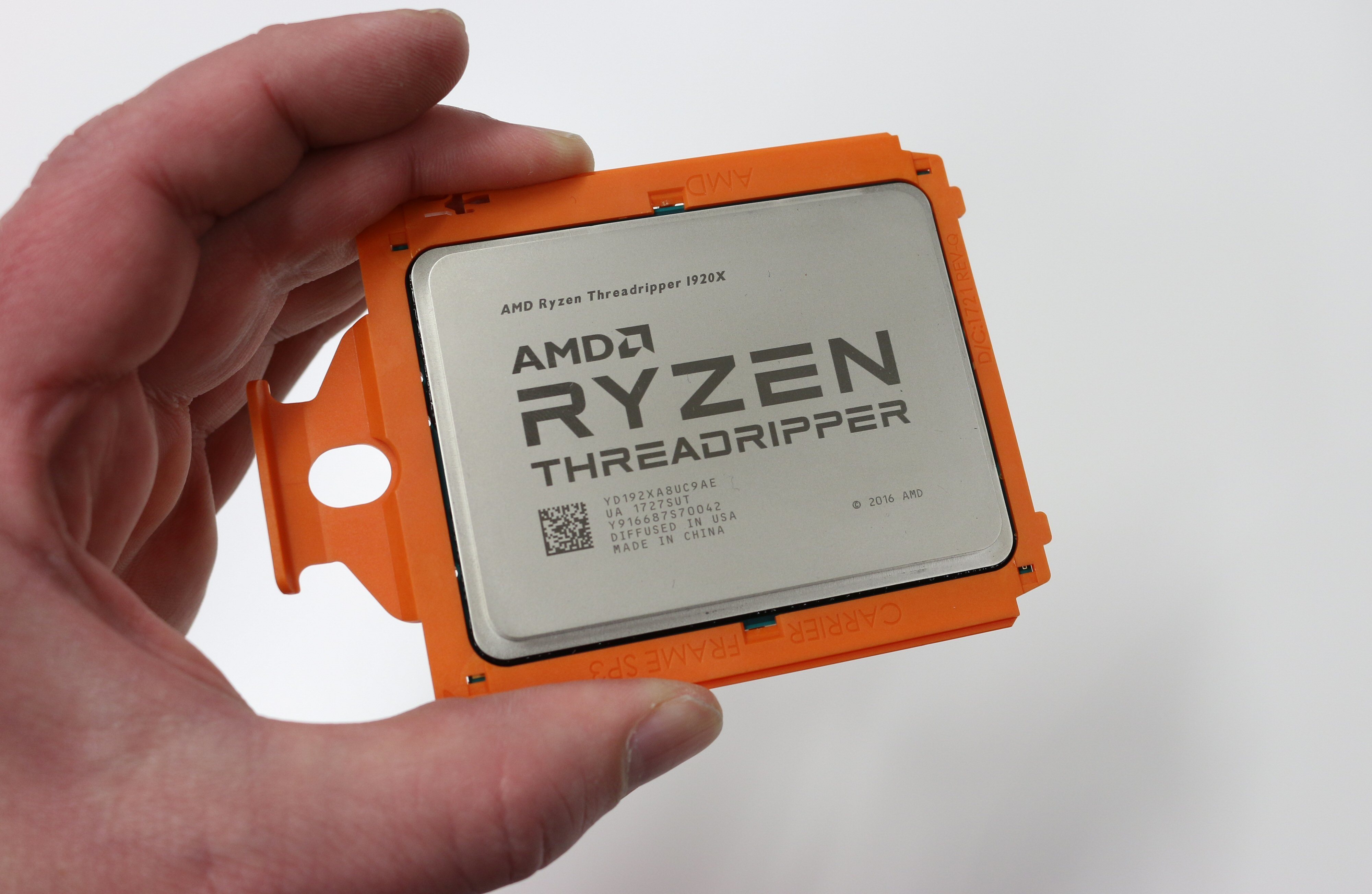 Ryzen threadripper pro 7995wx. AMD Ryzen Threadripper 1900x. AMD Ryzen Threadripper 1900x купить. Ryzen 9 1900x. Threadripper Heatsink.