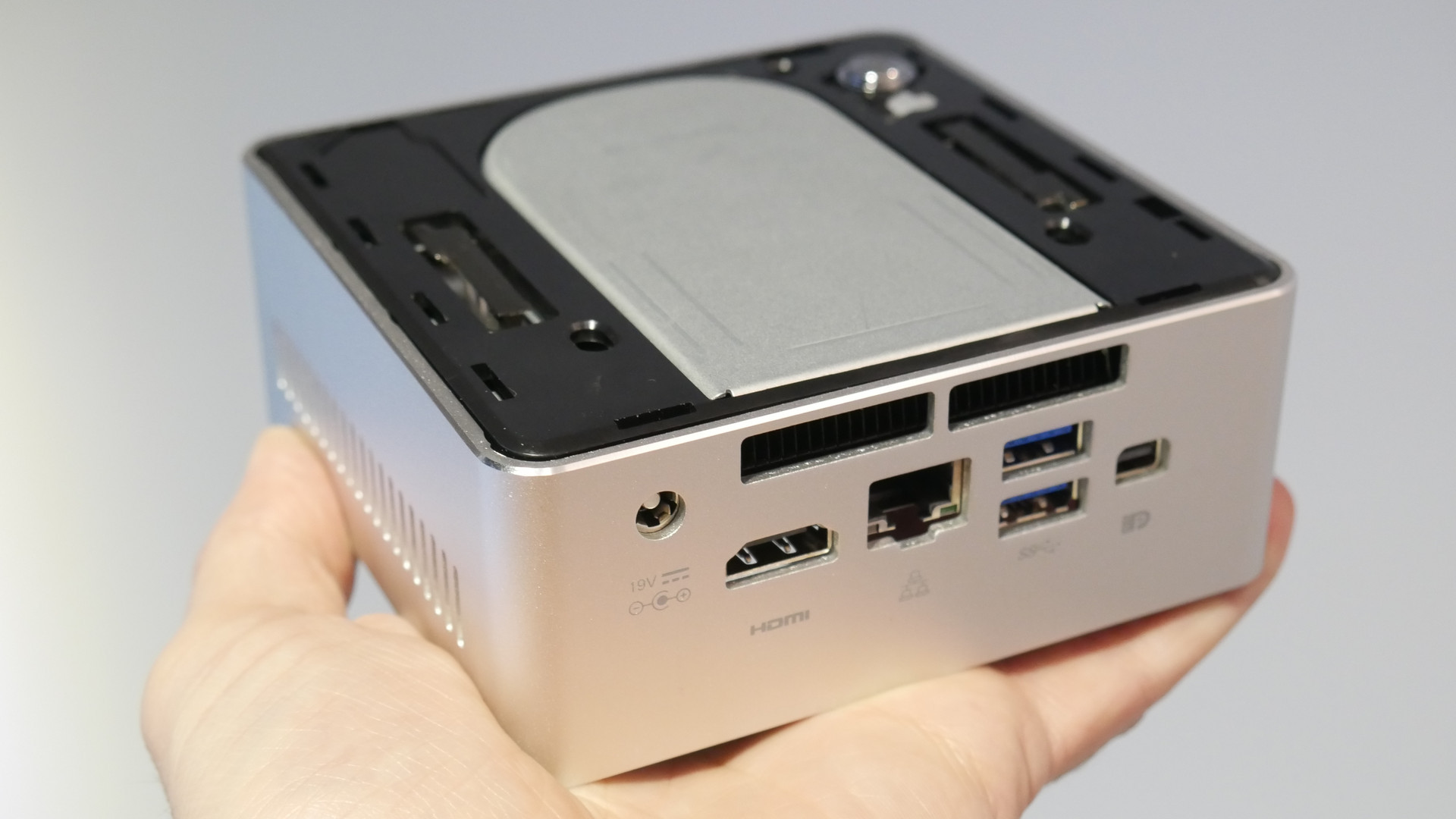 Intel nuc10i5fnkp6 nuc kit сколько весит